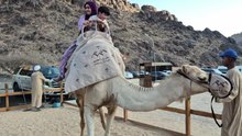 Menyusuri Sejarah Sambil Menikmati Keindahan Madinah dari Jabal Uhud
