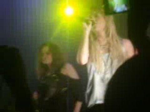 Léa La Cigale [19/06/08] / On se relève feat Kayliah