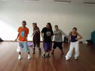 4 STYLE STUDIO VIBES JUSTIN PAUSE