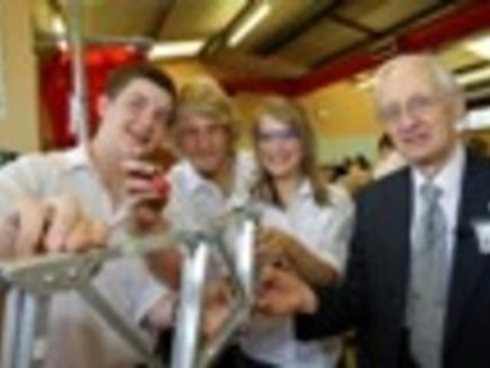 Crane Project Helps Youngsters Rise To The Occasion