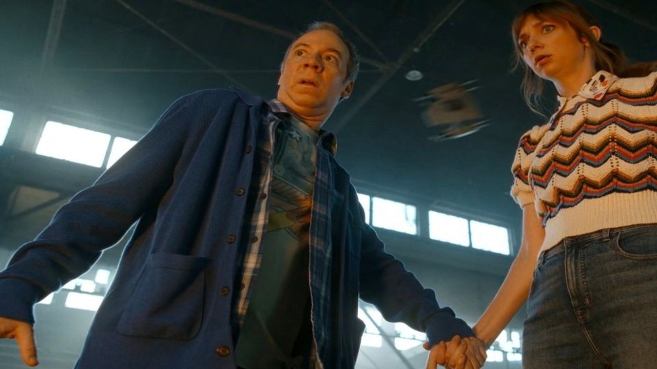 Stuart no consigue salvar el universo Tráiler (2)