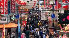 Japan Tourist Surge Sparks Five-Fold Visa Fee Price Hike