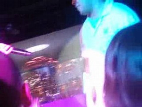 Léa Castel – Studio Sfr / Adieu les soucis