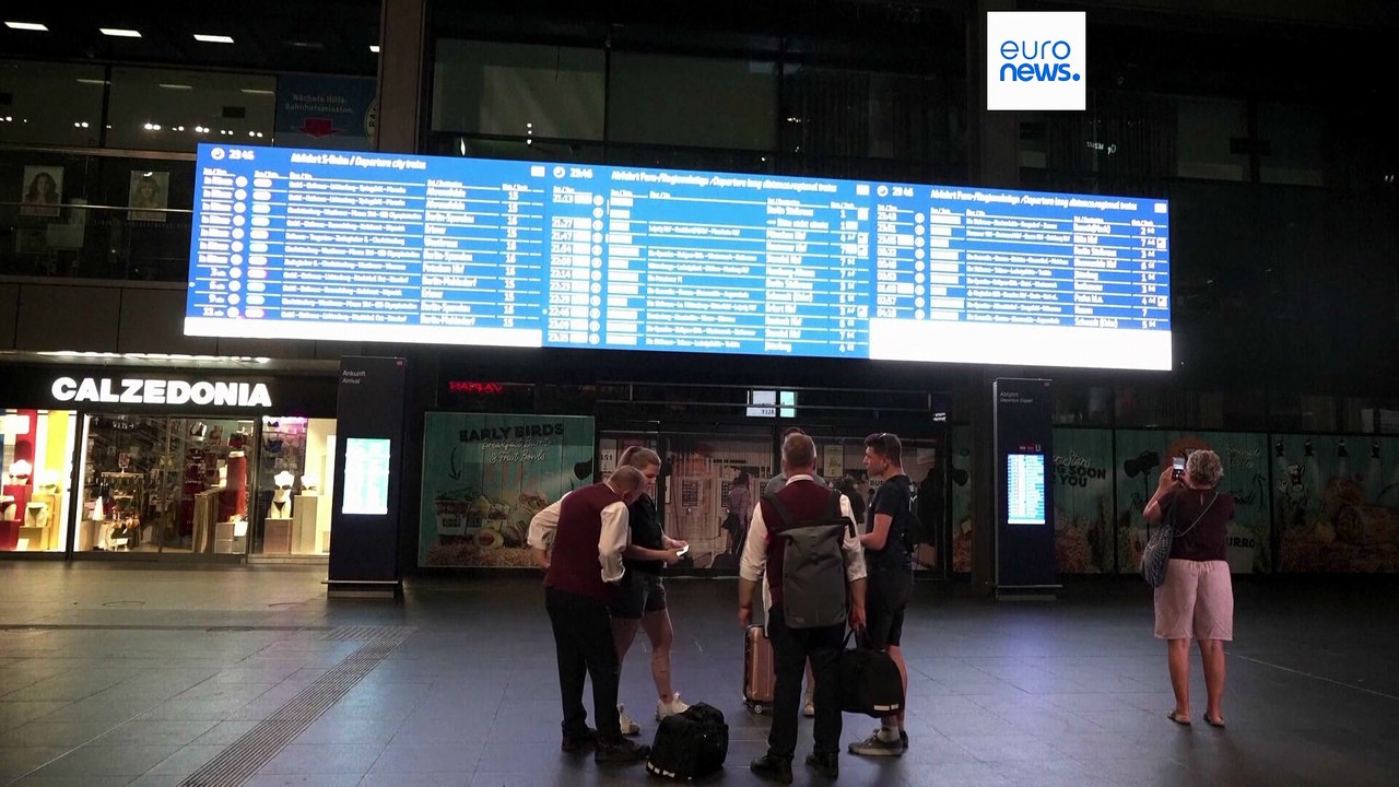 Γερμανία: Παρέλυσε προσωρινά το σιδηροδρομικό δ...