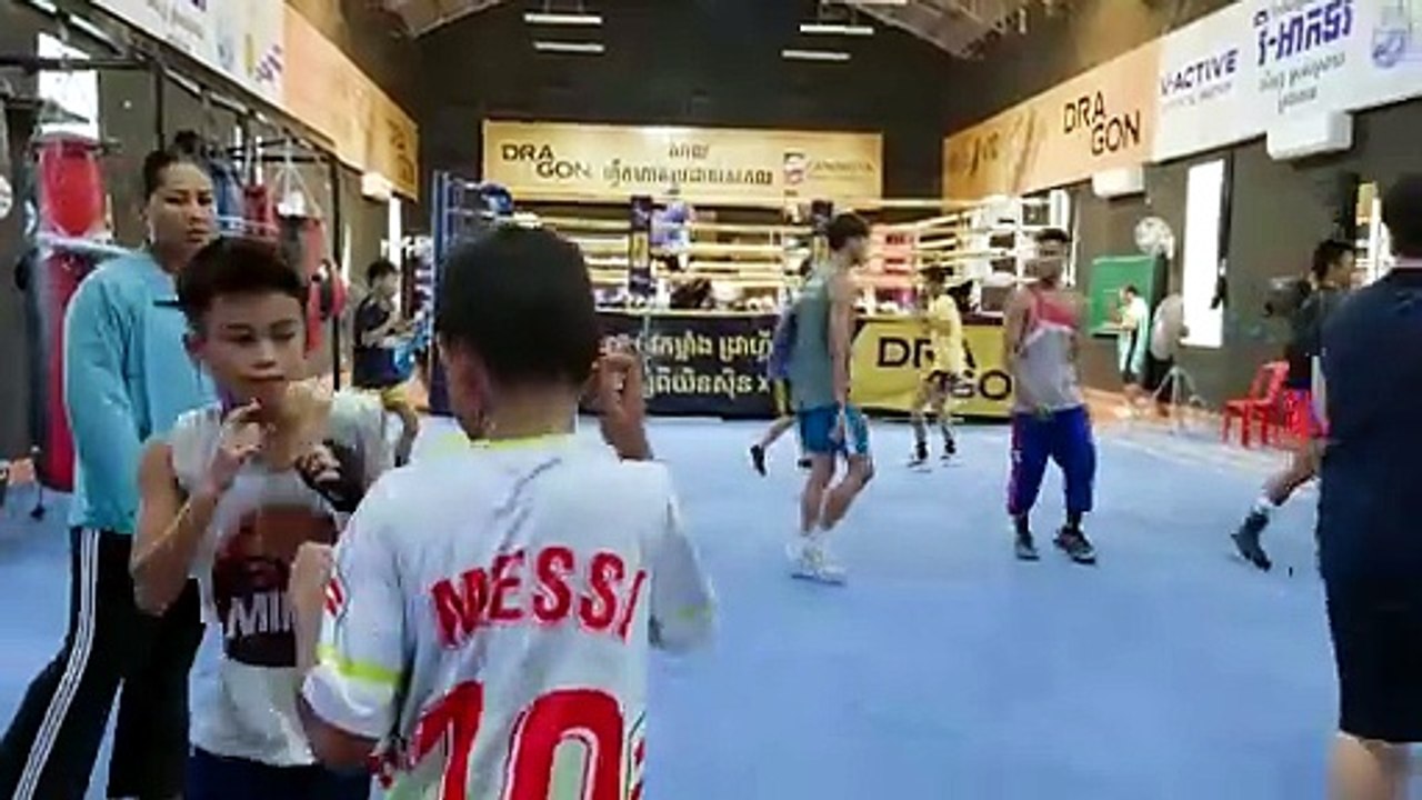 ពេជ្រ មុន្នីរ័ត្ន ពន្លកប្រដាល់សកលវ័យ១២ឆ្នាំមកពីខេត្តក្រចេះ កំពុងសម្រួចខ្លួនឆ្ពោះទៅគោលដៅជាកីឡាករលំដាប់ប្រទេស