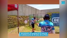 Secuestran un arsenal en la casa de un adolescente de 16 años de La Plata