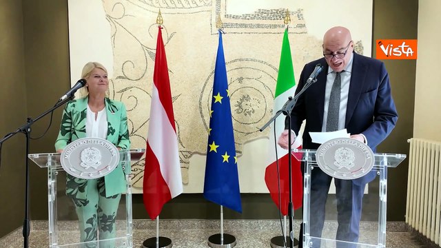 Crosetto incontra Ministra Difesa Austria Tanner: Focus su Ucraina, Medio Oriente, Libano e Unifil