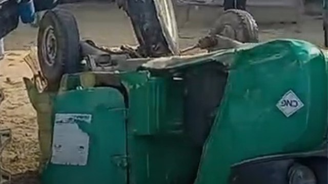 कौशांबी में दर्दनाक हादसा, ऑटो के ऊपर चढ़ा ट्रैक्टर, 2 की मौत