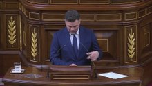 Rufián afirma que Sánchez llega al Congeso a dar explicaciones "tarde y mal"