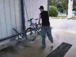 Akoubayo en mode lavage mdr