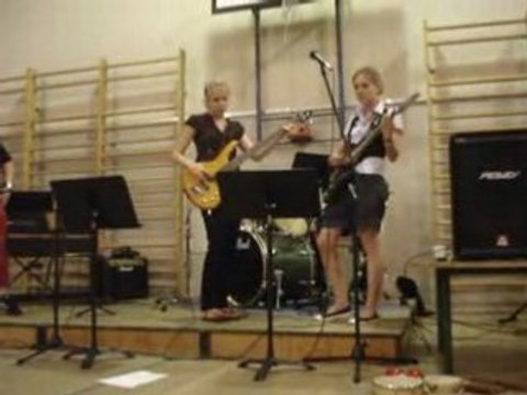 Don't Look Back In Anger (Oasis Cover)