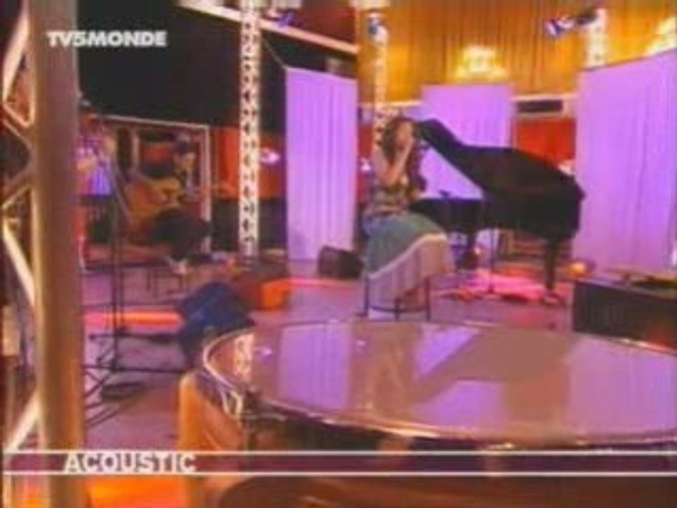 Amel Bent - Désolée - Acoustic
