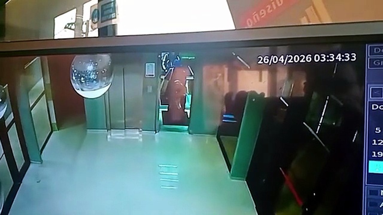 Policía Viuda negra