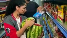 Kind security guard help the poor couple 🙏