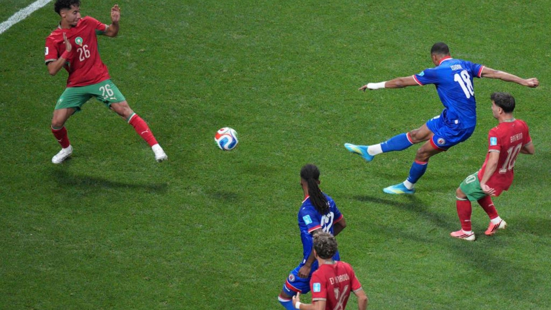Despedirse de un Mundial con un golazo así da mucho gusto: el misil de Isidor