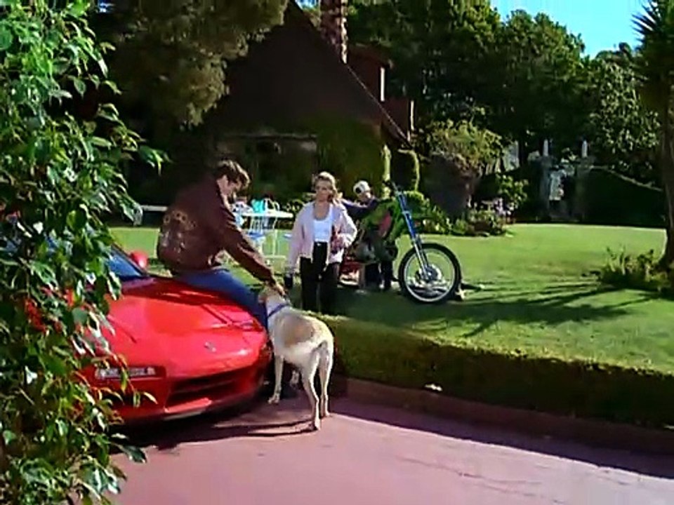 Baywatch Nights S01E06 - 976 Ways to say I love You