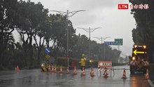屏東9小時雨量破300毫米 台1線積淹水路段封閉管制