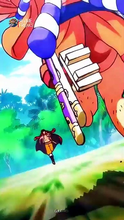 Blackbeard vs Shanks who will win