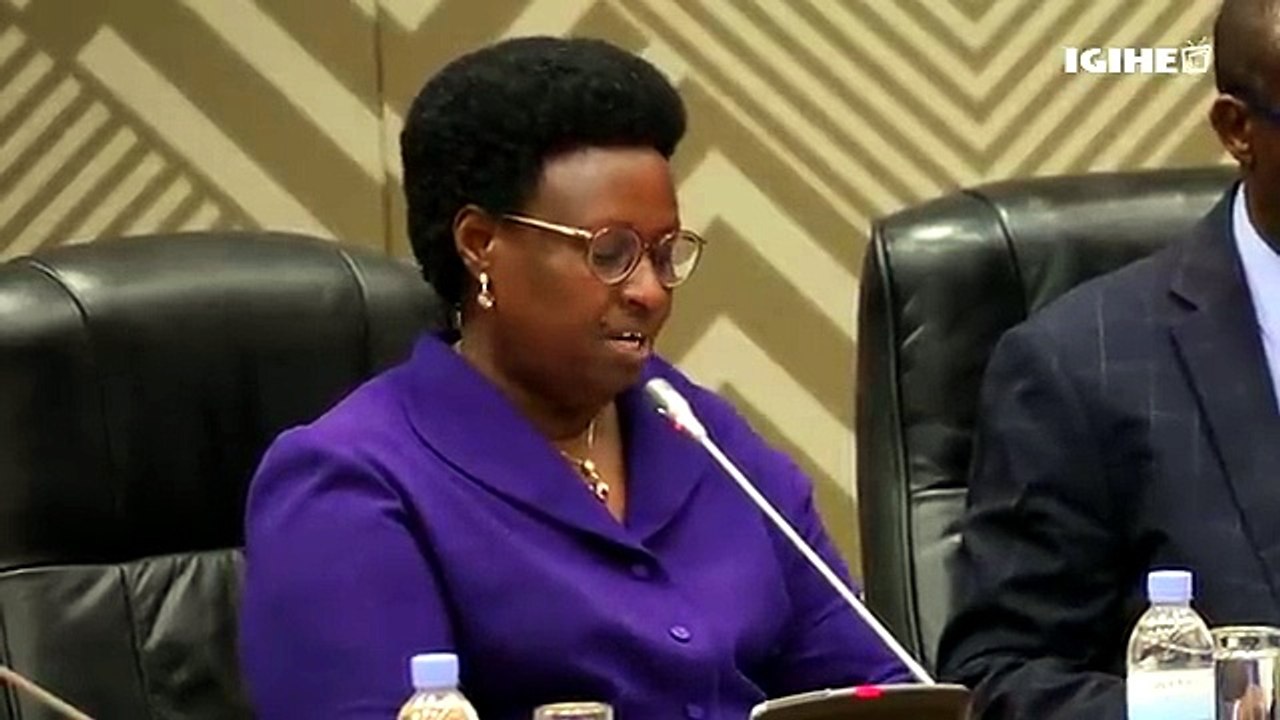 Ni ibikangisho ntibiduteye ubwoba|| Abadepite b’u Rwanda bihanije aba EU kuri Ingabire Victoire