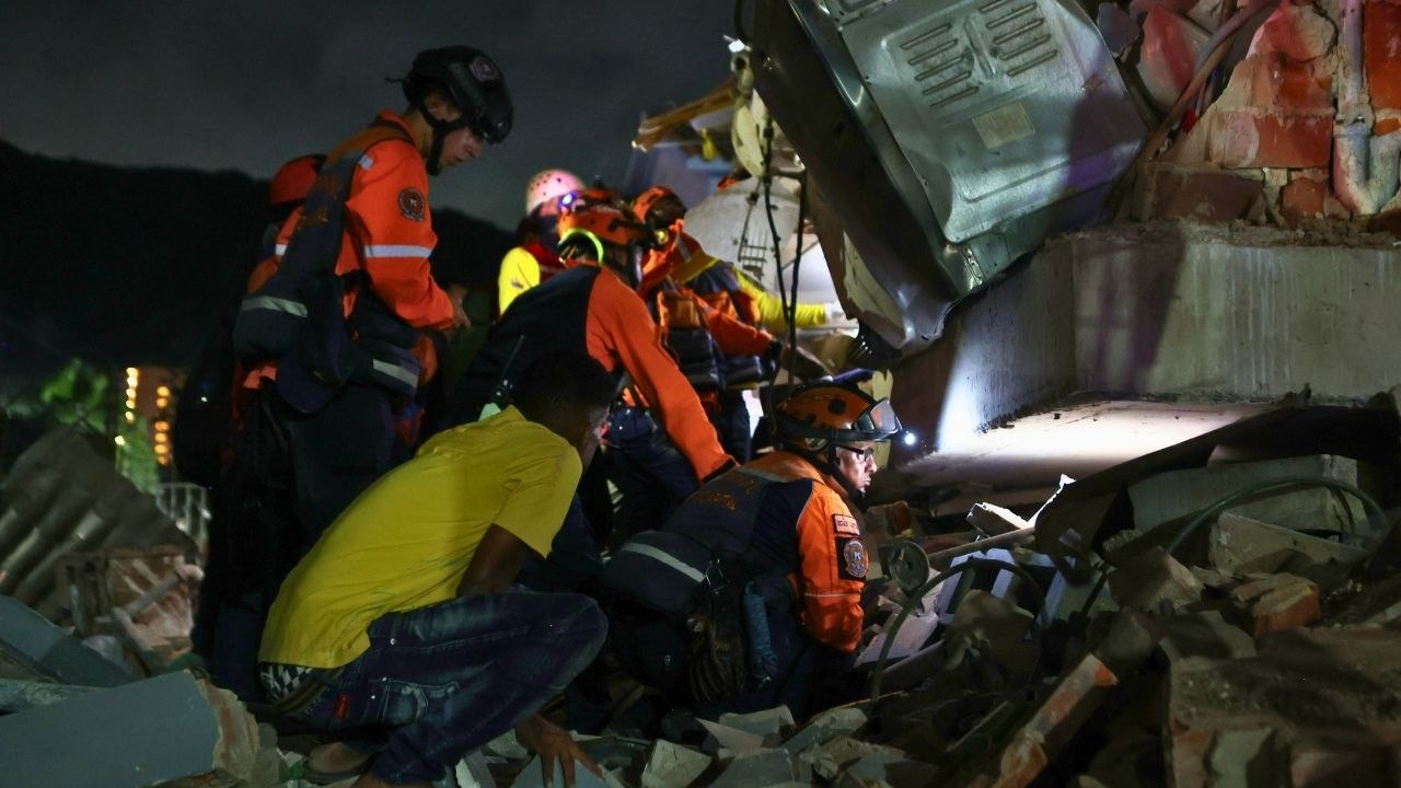 Dos terremotos devastadores sacuden Venezuela