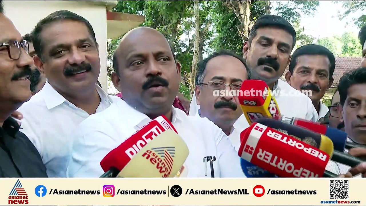 'പ്രതിപക്ഷത്തിന് ബെക്കാഡിയുടെ മാത്രമല്ല, ജോണി വാക്കറുടെയടക്കം മണമുണ്ട്'