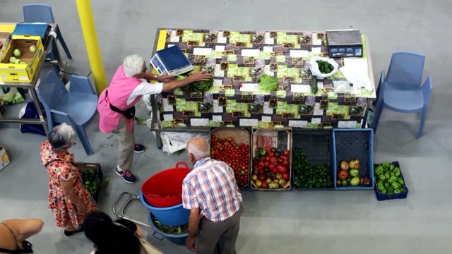 El PIB crece un 0,6% hasta marzo, dos décimas menos, por el consumo de hogares y la inversión