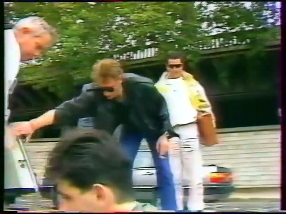 1987 - Johnny Hallyday au Journal de 20h de TF1 pour Bercy 87 (15 Septembre)
