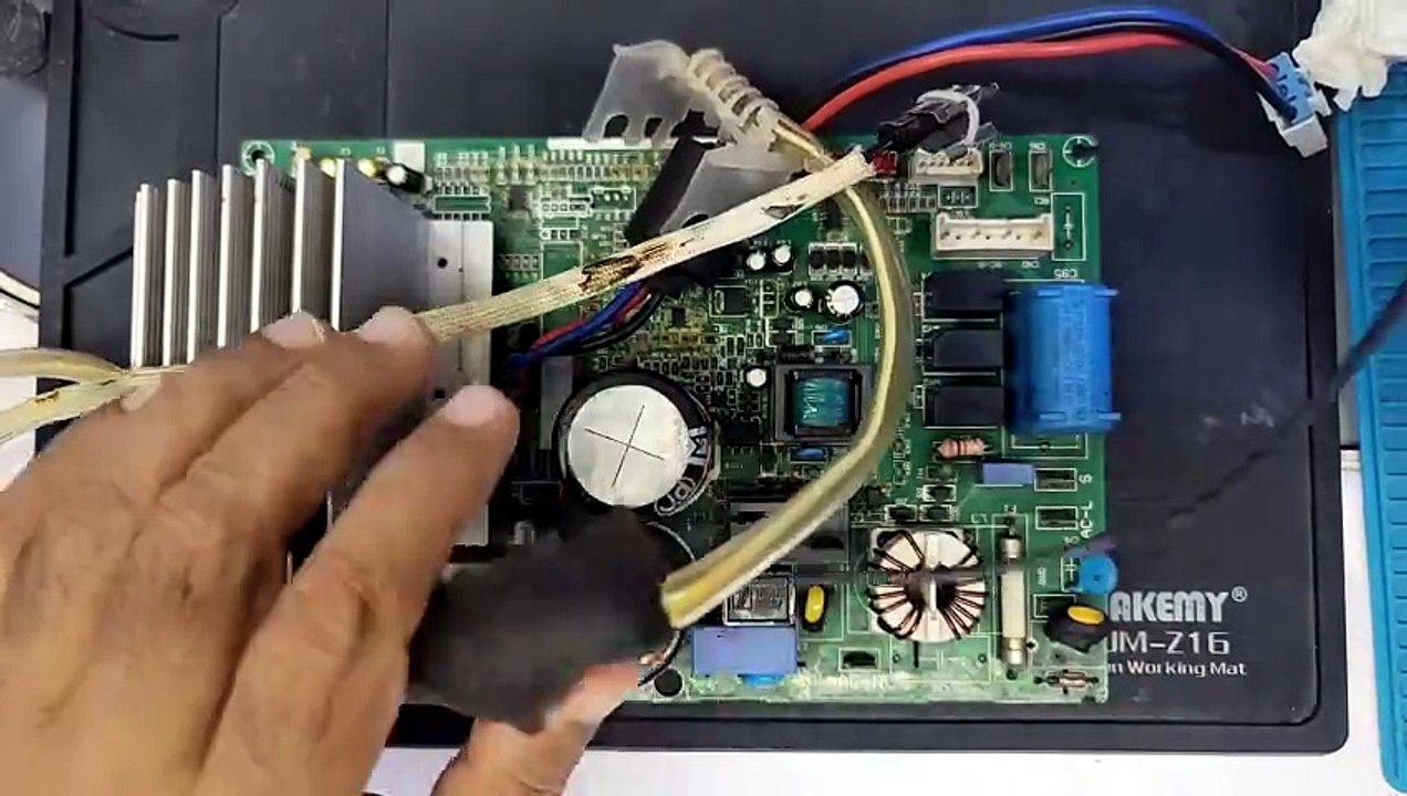PEL & Dawlance DC Inverter AC E1 Error Aur EL-01 Error Repair - Babar Electronics HVACR
