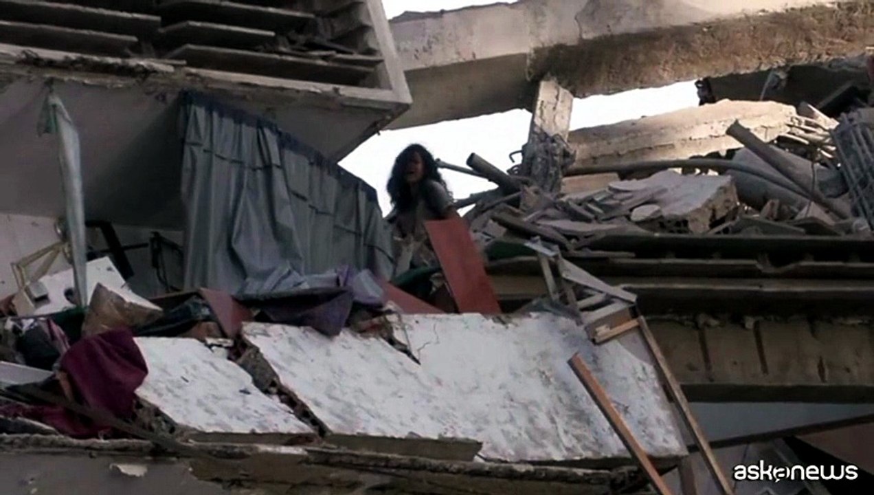 Venezuela, persone intrappolate negli edifici distrutti chiedono aiuto