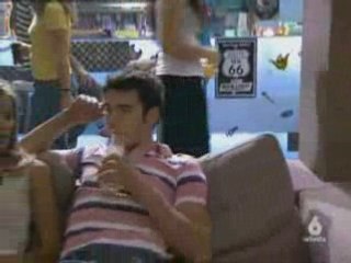 Yon Gonzalez SMS 1x58