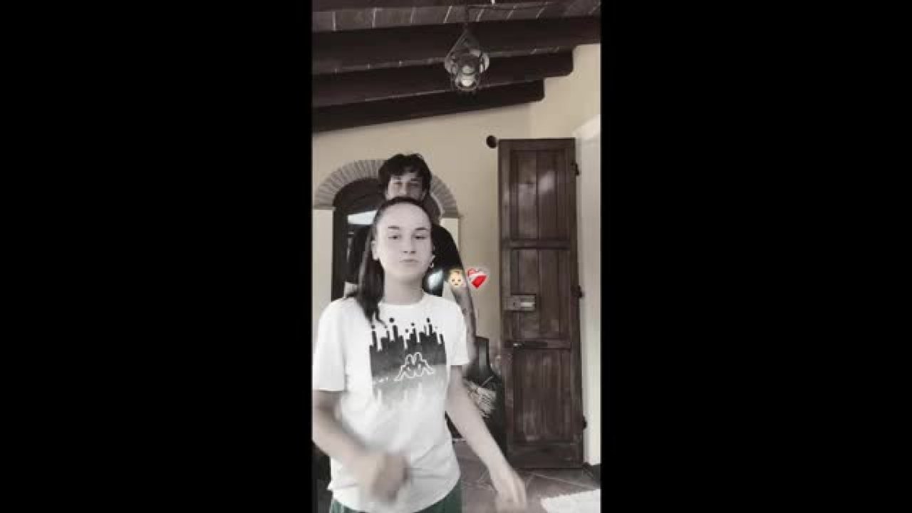 Ucciso dal padre a fucilate a Camaiore, il video commemorativo della cugina