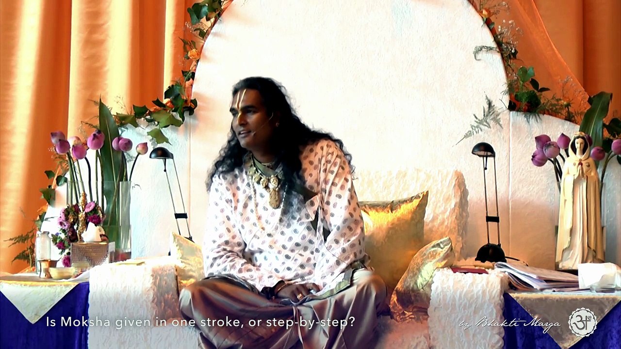 Swami Vishwananda teaching kiel Germany July 27, 2014