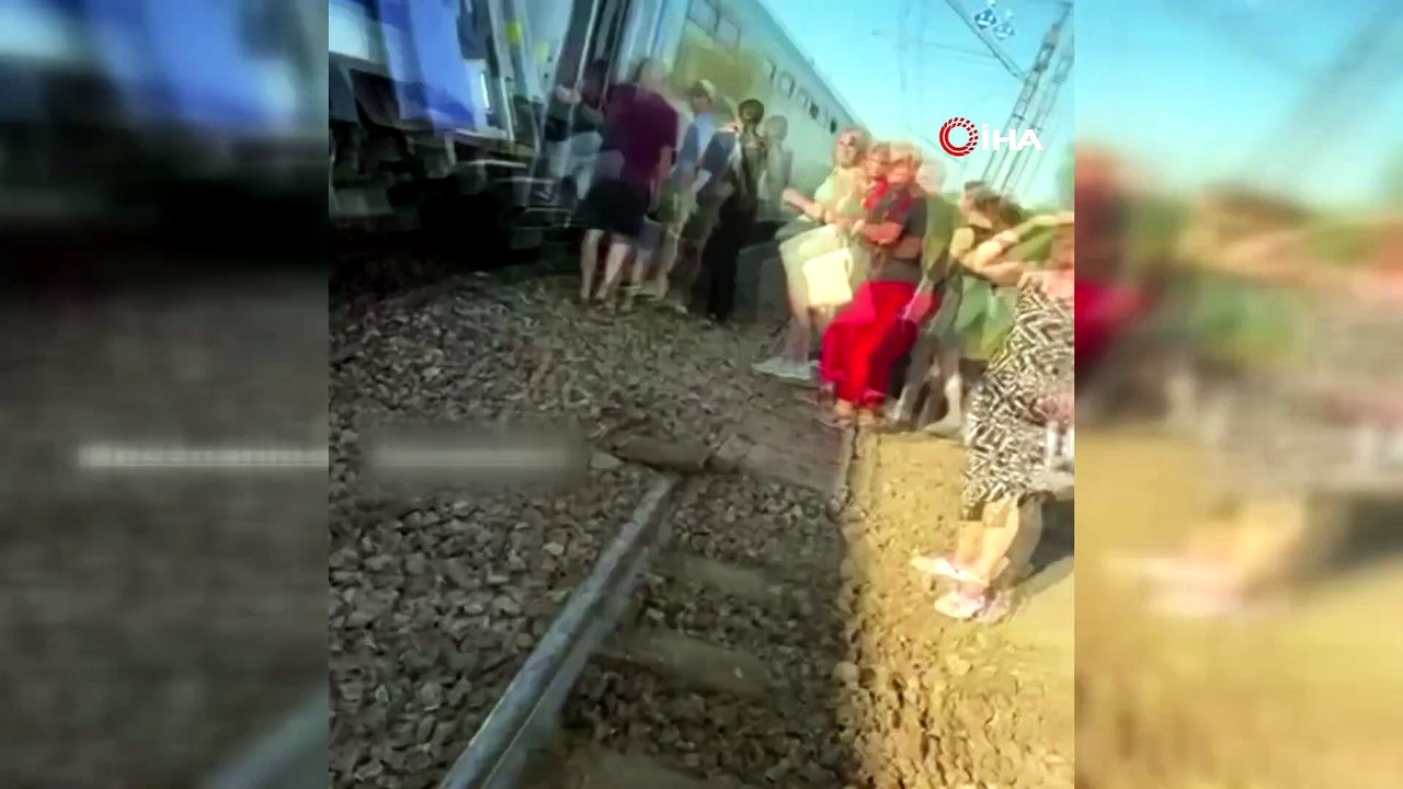 Polonya’da iki yolcu treni çarpıştı: 2 yaralı