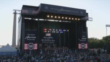 GIRLFRIEND OF FBI’S KASH PATEL GOES VIRAL WITH NATIONAL ANTHEM AT TRUMP RALLY