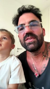 Ο Δημήτρης Αλεξάνδρου με τον γιο του Πάρη