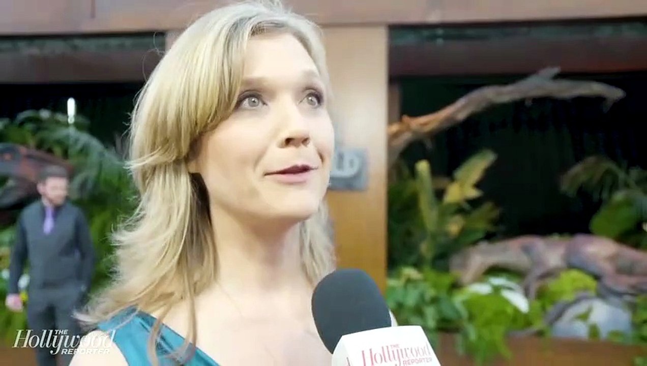 Ariana Richards Calls 'Jurassic World: Fallen Kingdom' Premiere an "Incredible Reunion" [Full Movie]