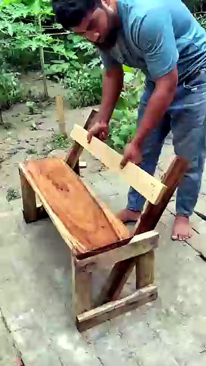 Making a bench from old reclaimed wood