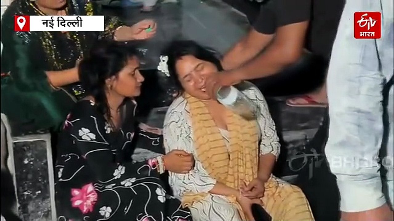 दिल्ली के बवाना में युवक पर ताबड़तोड़ फायरिंग, संगम विहार में पत्नी की मारी गोली मारकर हत्या, पति फरार