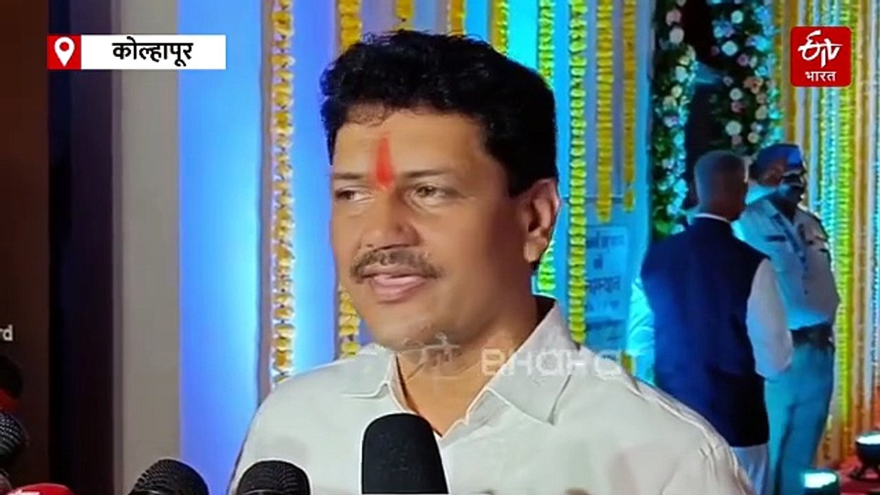 राजर्षी छत्रपती शाहू महाराजांना कोल्हापुरातील 'लक्ष्मी विलास पॅलेस' येथे अभिवादन, जिल्ह्यात विविध सामाजिक उपक्रम