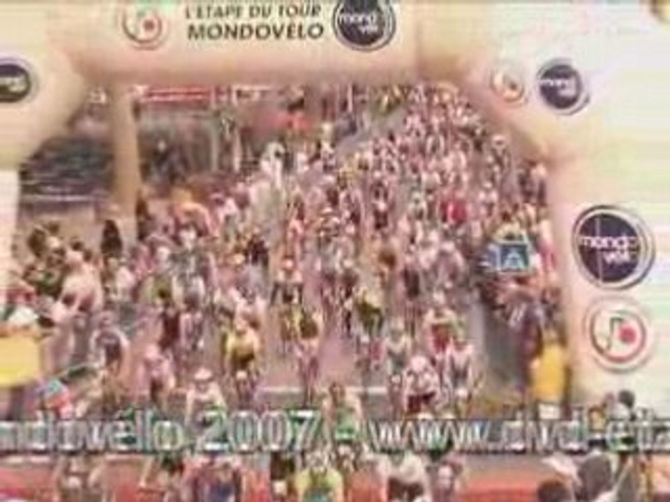 Etape Du Tour 2007 Mondovelo - Depart - dvd-etape.com