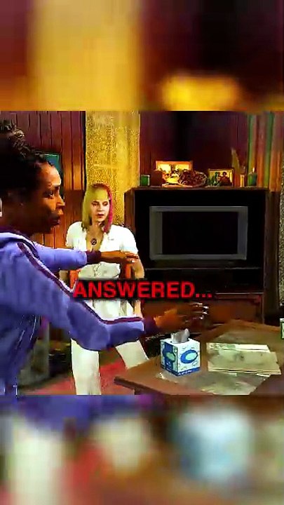 What is Happening Here! #gamestyphoon #gta5 #gtav #shorts #Franklin #Denise #Comedy #AwkwardMoments