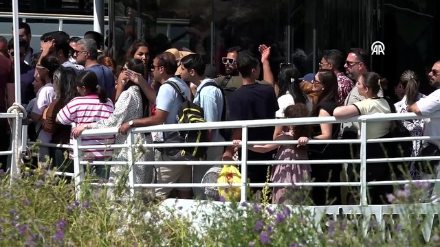 Mutabakat imzalandı, İranlı turistler Van'a akın etti