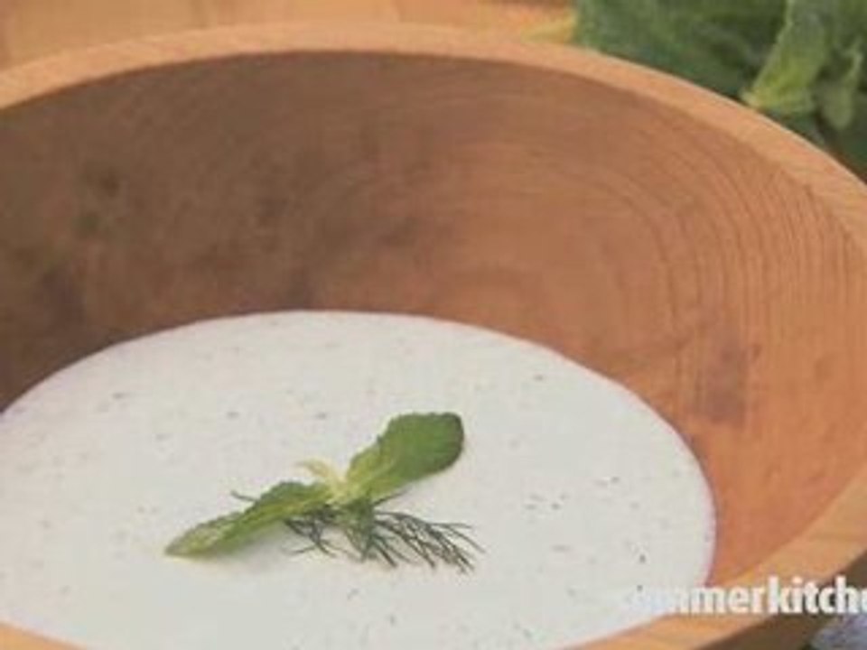 How to make cold cucumber soup