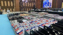 Penampakan Barang Bukti Sindikat Judol Hayam Wuruk, Uang Miliaran hingga Ponsel dan Laptop