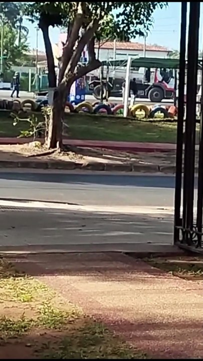 Denuncian uso de maquinaria, funcionarios e insumos de la Dirección de Vialidad para recaudación paralela en Asunción.