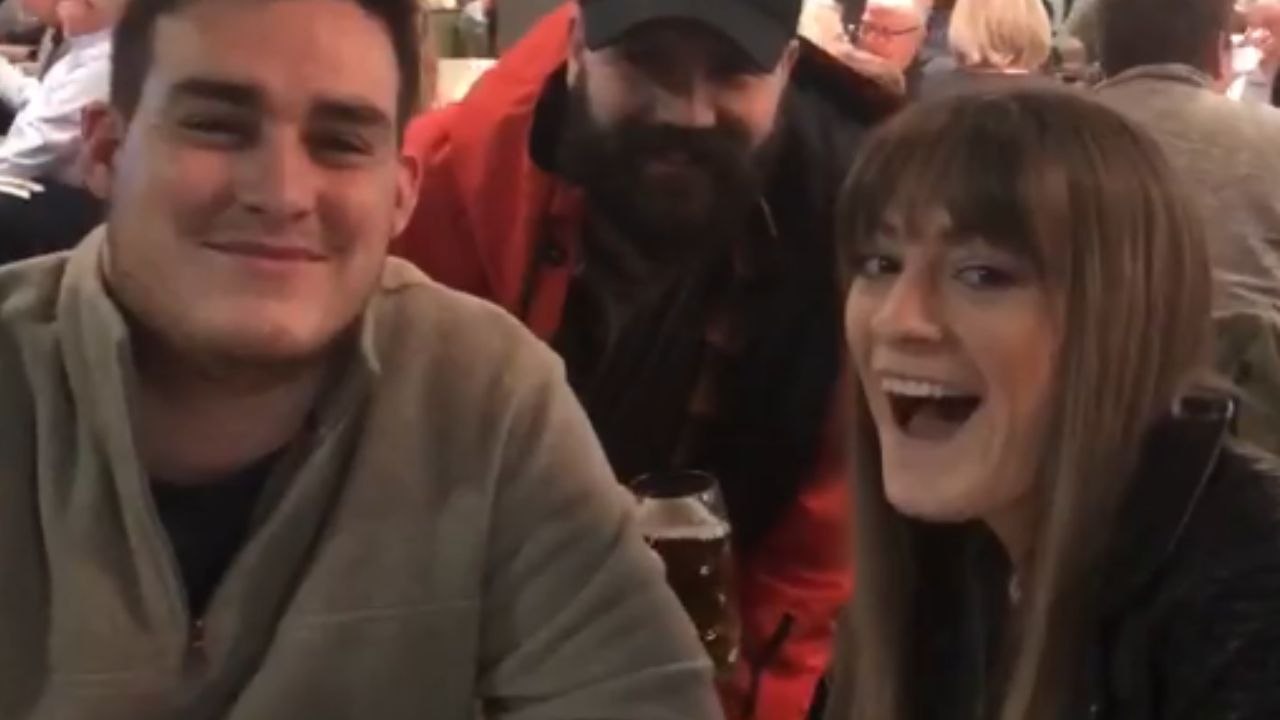 Man flies halfway across the world to surprise Best Friend after 7 years apart