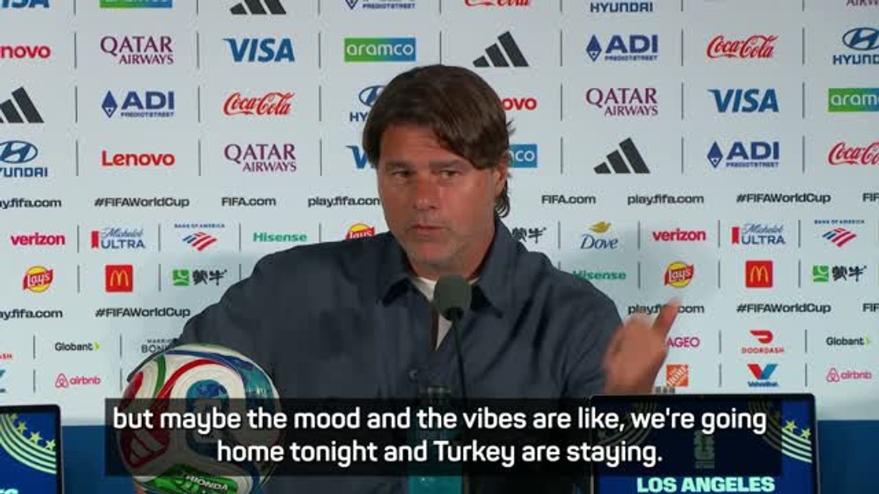 Pochettino slams media 'vibes' after USA top group