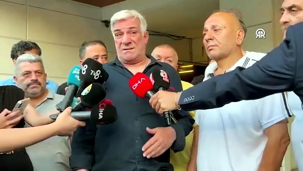 Usta oyuncu Kadir İnanır'ın vefatının ardından yeğeni Levent İnanır açıklama yaptı: