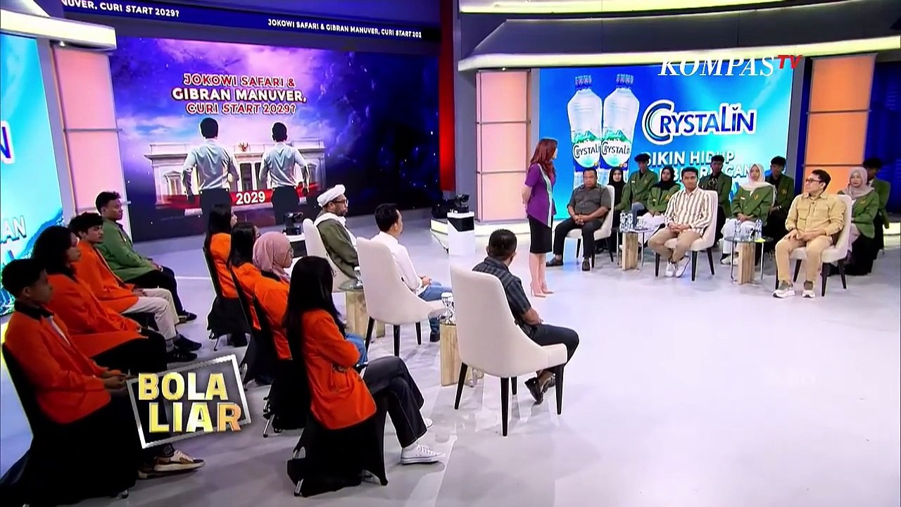 PDIP, Adi Prayitno hingga Relawan Soal Safari Politik Jokowi Keliling Indonesia, Waktu yang Tepat?