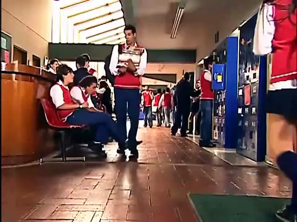20. 'Pocholo' se piensa retirar del colegio